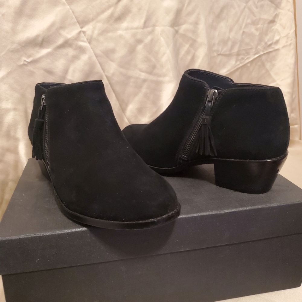 Vionic Black Ankle Boots